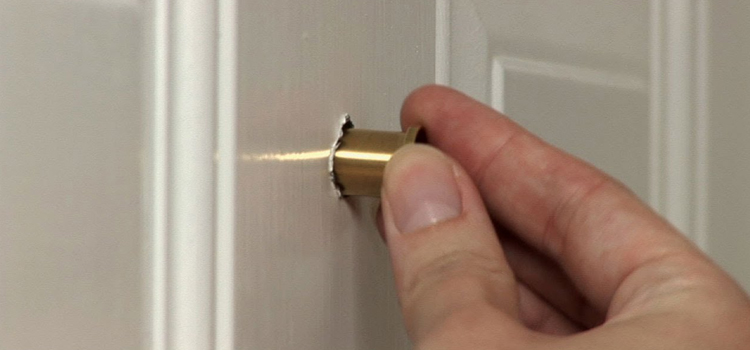 peephole door repair in Kerman